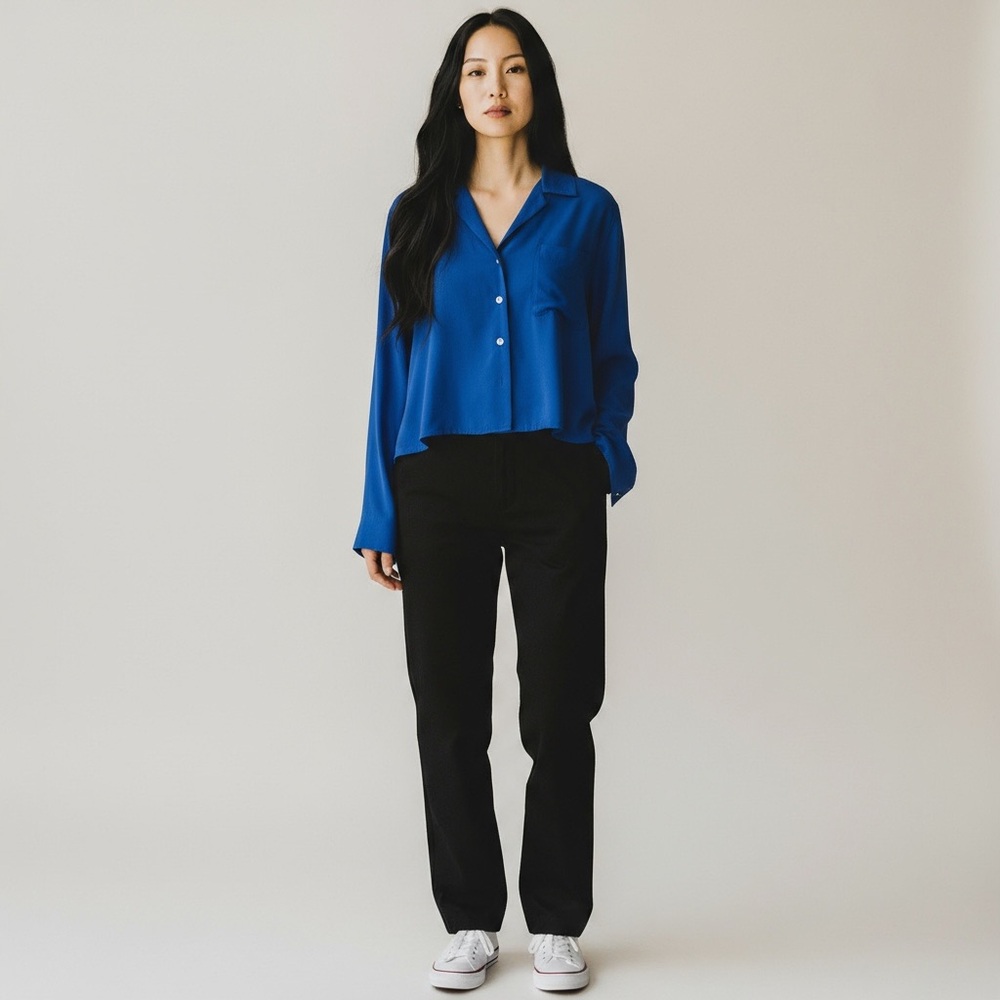 NEW CHASER Long Sleeve Cropped One Pocket‎ Button Down Shirt Blue Size Small